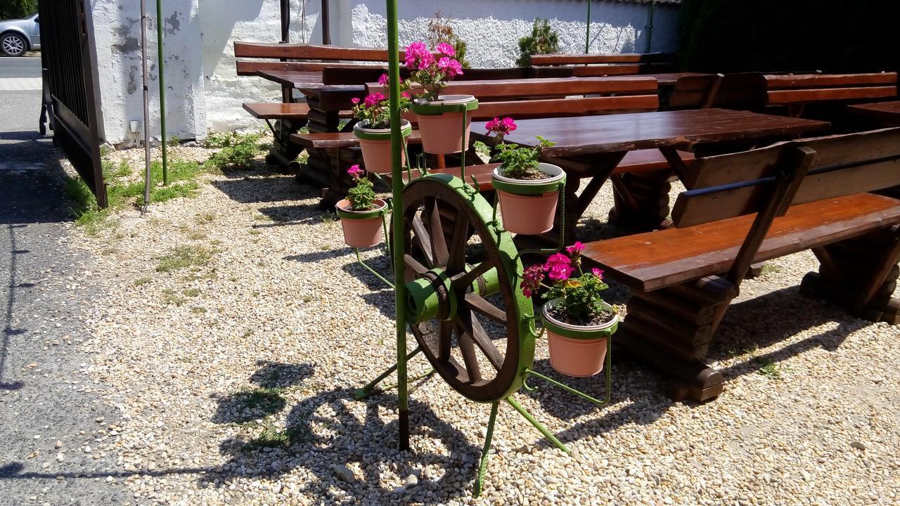 Feherlo Vendeghaz & Restaurant Bük Εξωτερικό φωτογραφία