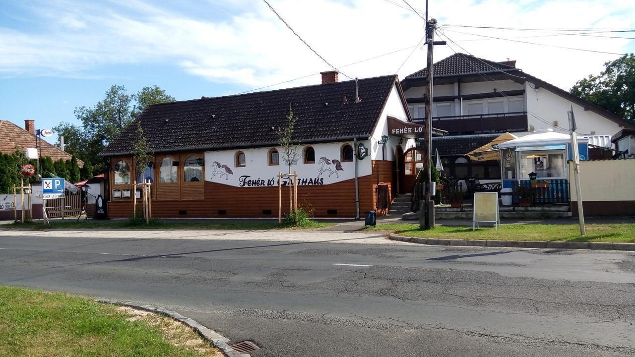Feherlo Vendeghaz & Restaurant Bük Εξωτερικό φωτογραφία