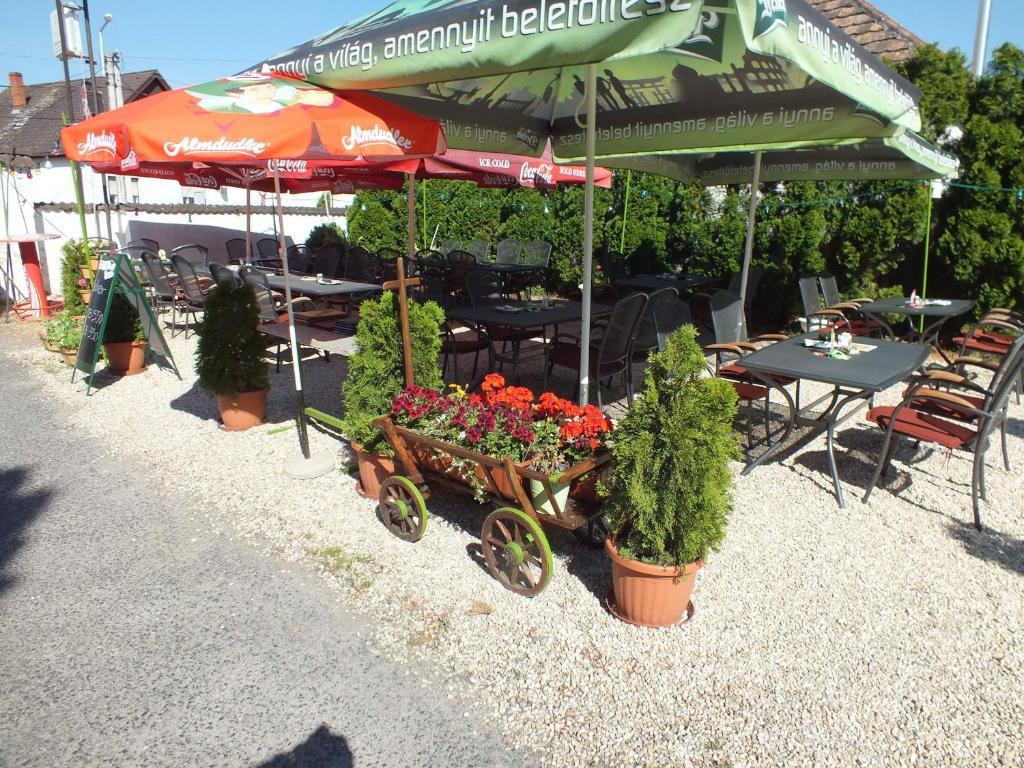 Feherlo Vendeghaz & Restaurant Bük Εξωτερικό φωτογραφία